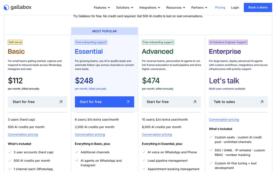 صفحة أسعار Gallabox: خطة Basic بسعر $112 وEssential بسعر $248 وAdvanced بسعر $474 شهريًا مع الفوترة السنوية